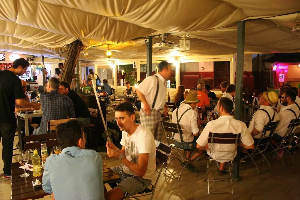 Book-A-Rest Hostel Bucharest