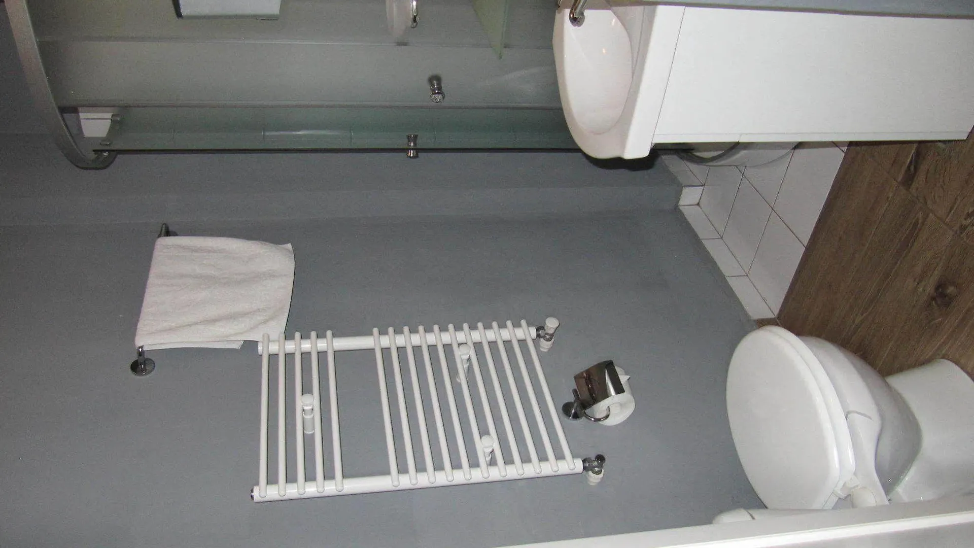 Book-A-Rest Hostel  Bucharest