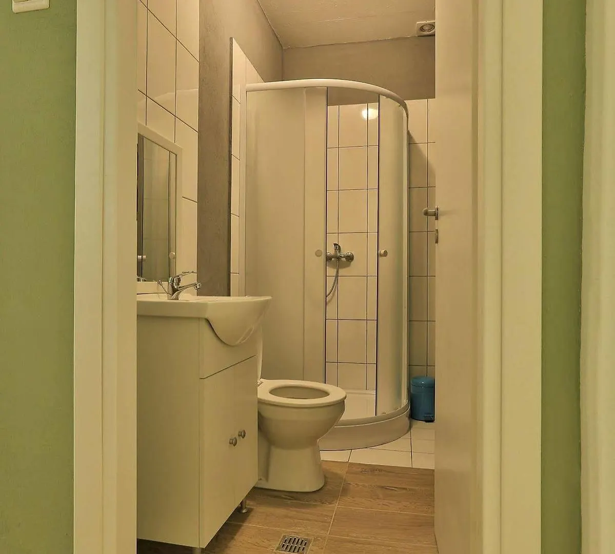 Book-A-Rest Hostel Romania