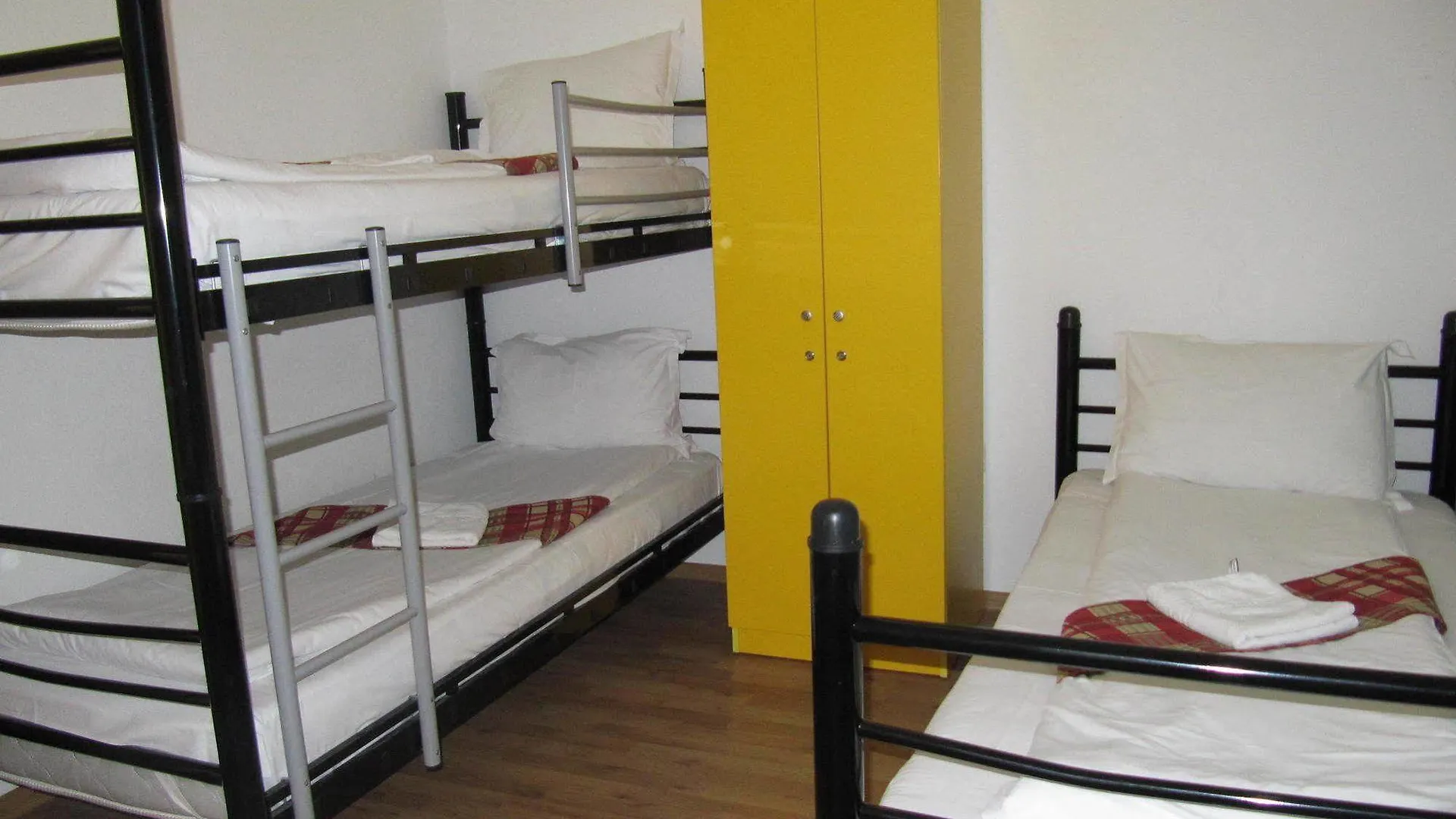 Book-A-Rest Hostel Bukurešť