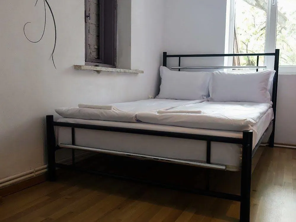 Book-A-Rest Hostel 0*, Bucharest Romania